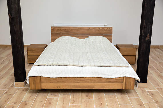Zestaw bukowy: Beriet łóżko 140x200 z poj. pościel + 2 szafki nocne + komoda 120 cm