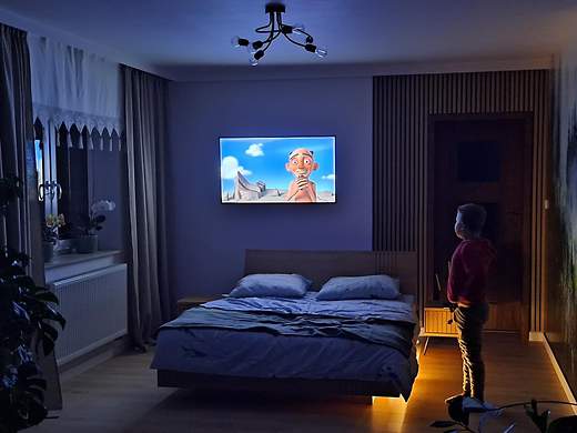 TRYSIL - (możliwy LED) kompletne łoże z litego drewna dębowego, lewitujące, z poj. na pościel, 180x200 cm